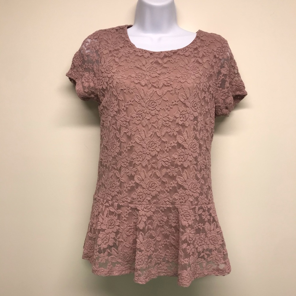 Bobeau Lace Peplum top
